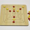 منچ و دوز چوبی