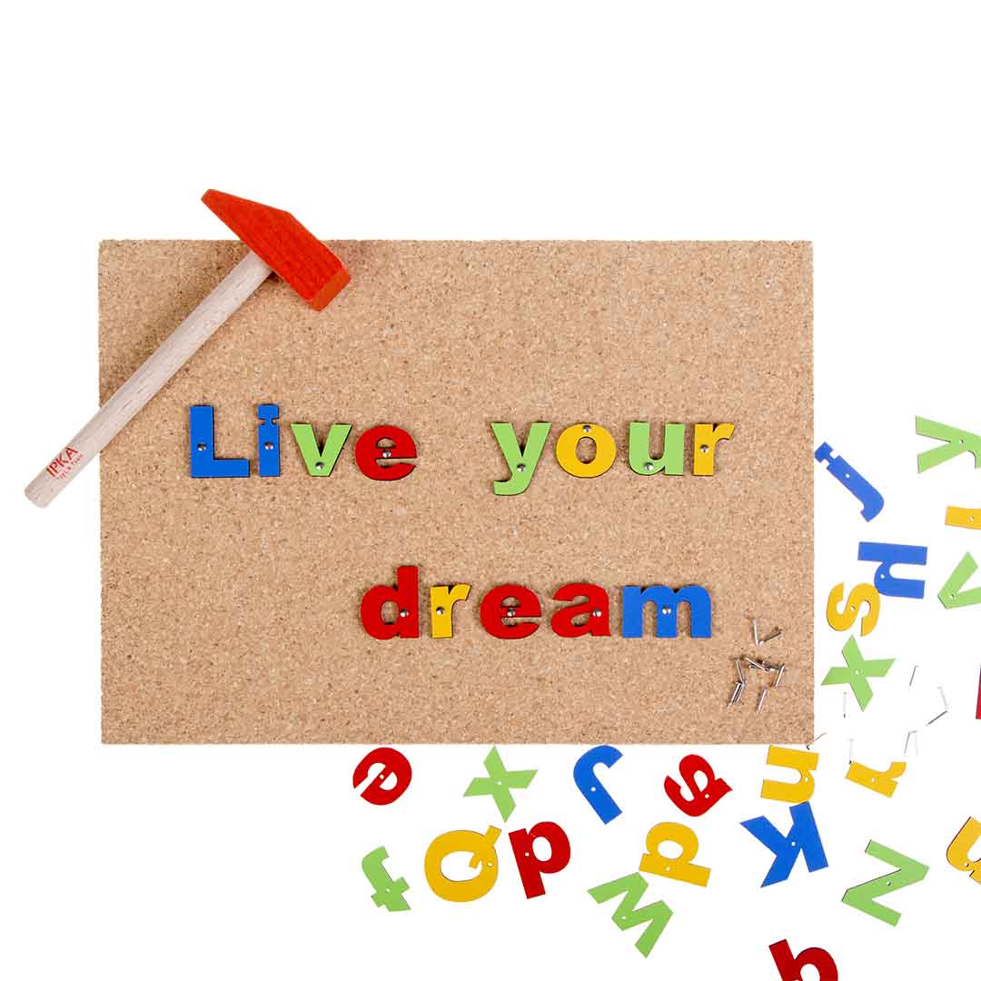 میخ وچکش الفبا انگلیسی